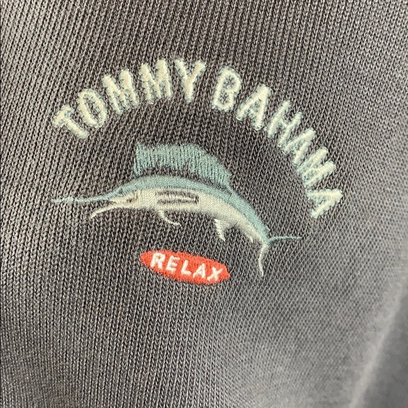 🎉Tommy Bahama 3/4 zip sweatshirt XL - Picture 2 of 5